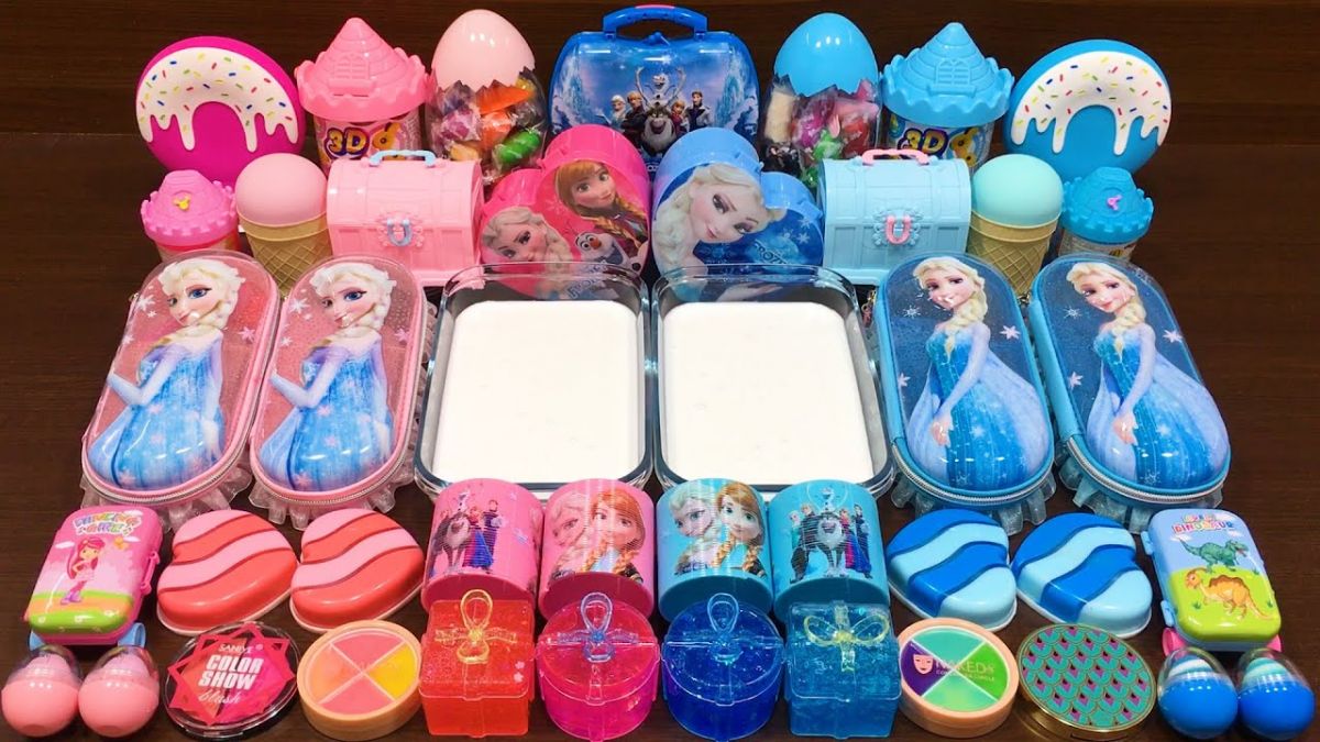 frozen_pink_vs_blue___mixing_random_things_into_glossy_slime___satisfying_slime_video