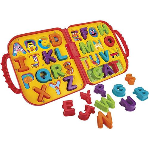 sesame_street_elmos_on_the_go_letters